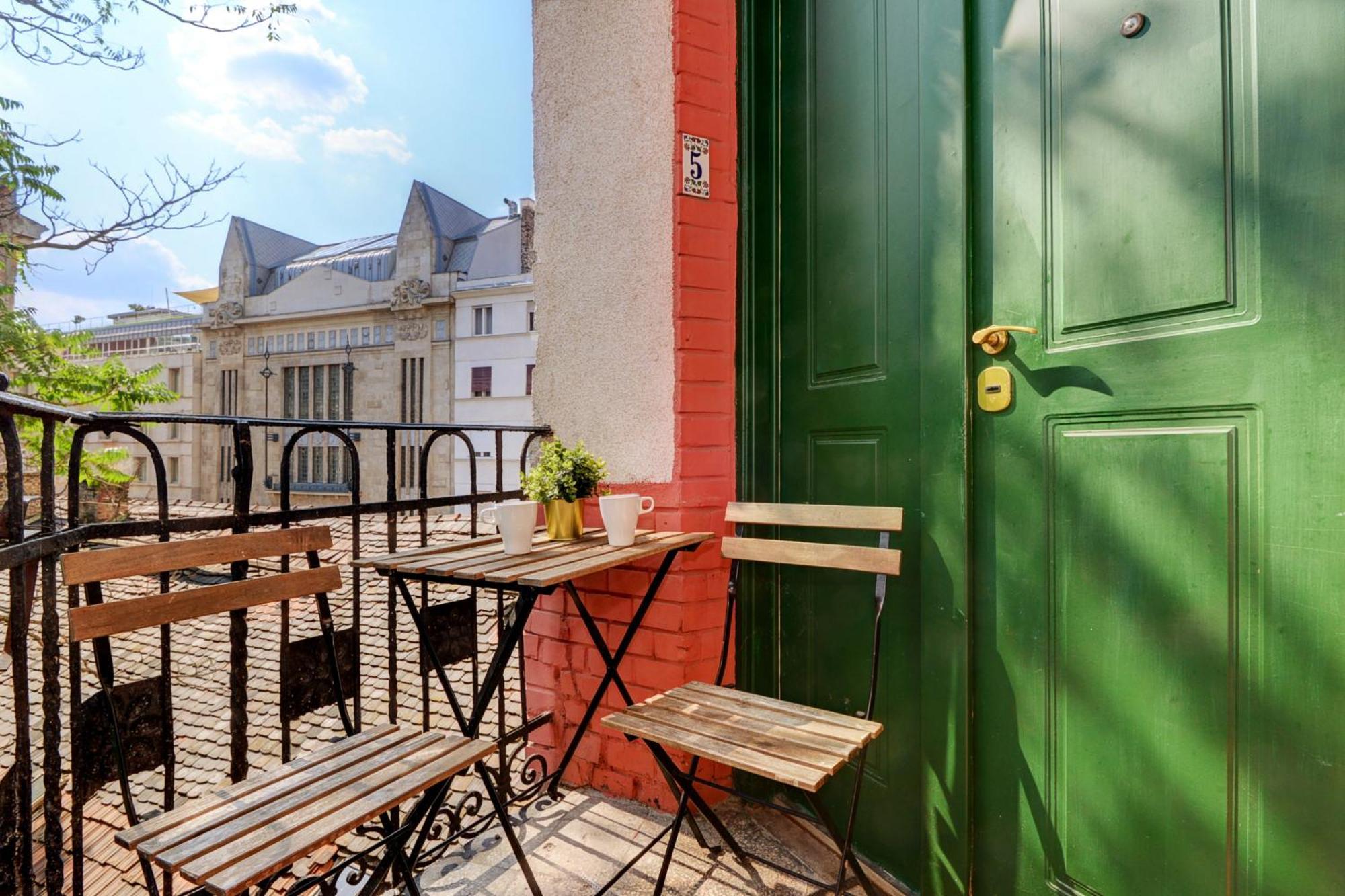 1nk Downtown Cozy Nest Апартаменты *